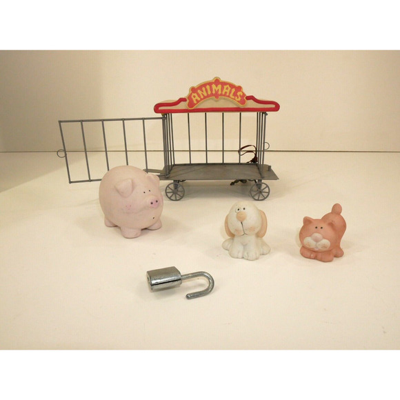 Fabrizio George Good Bumpkins Ceramic Train Car Pig Cat Dog with Lock - Picture 1 of 8